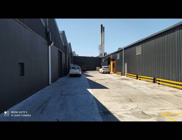 483M² WAREHOUSE TO LET IN EPPING INDUSTRIAL